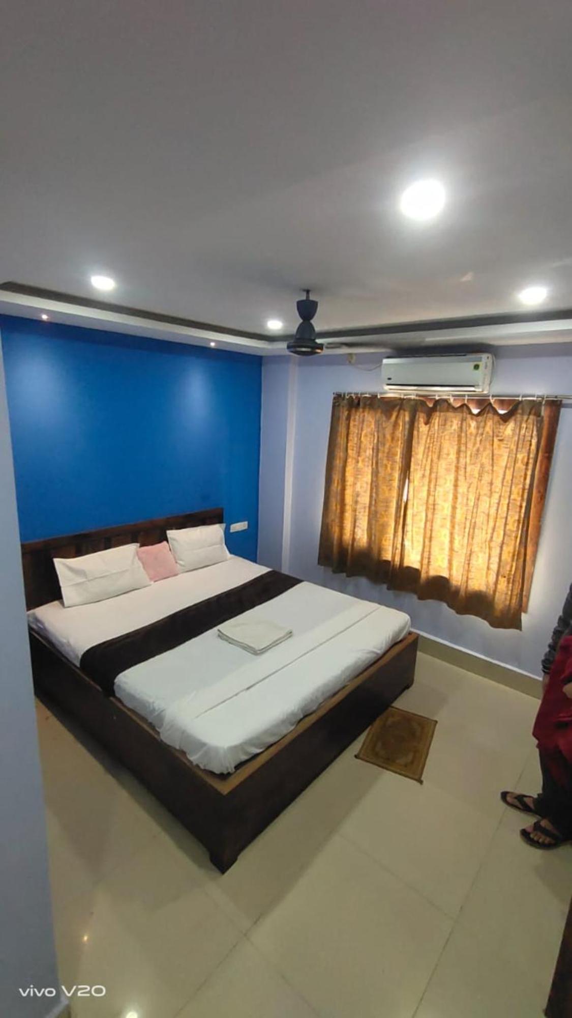Hotel Tara Lodge Grand Road Puri - Near Jagannath Temple - Best Location Экстерьер фото